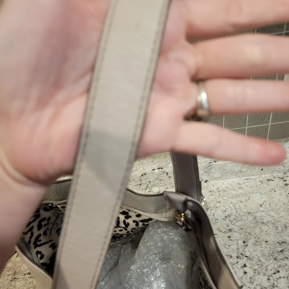 Jessica Simpson One handle shoulder bag
